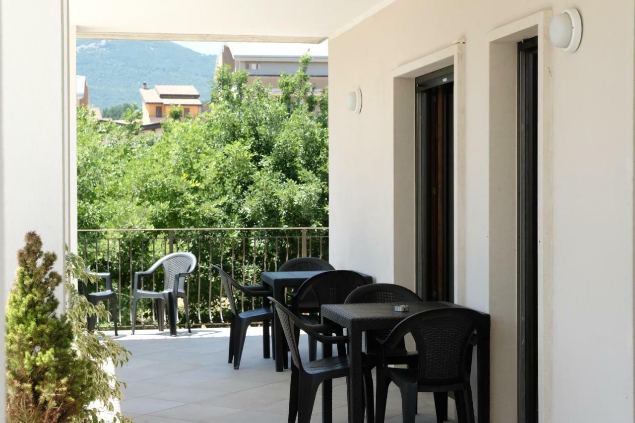 B&B Grandangolo Preturo Buitenkant foto